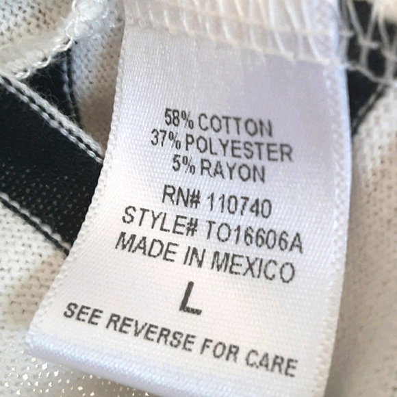 NWT Ivory/Black stripe crewneck with ruched detail - Picture 8 of 8